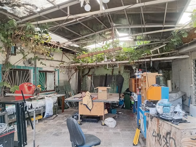 OJO Invierta en Local con Casa y Bodega , bien arrendada