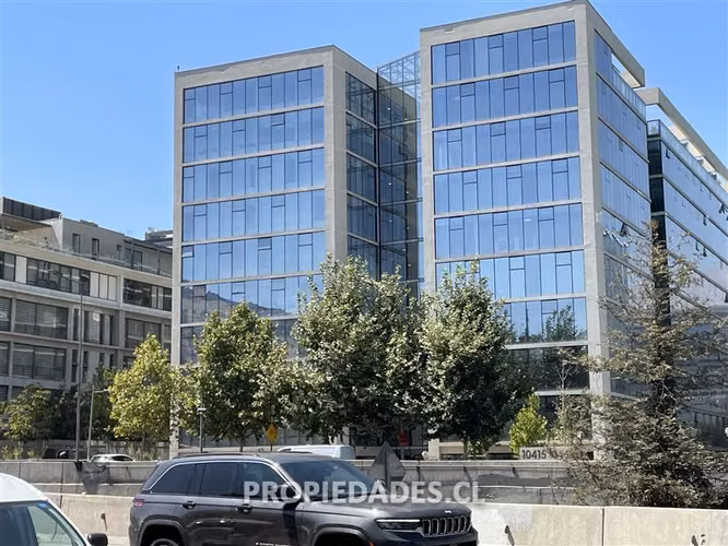 ¡OFERTA! Oficina en venta en Las Condes