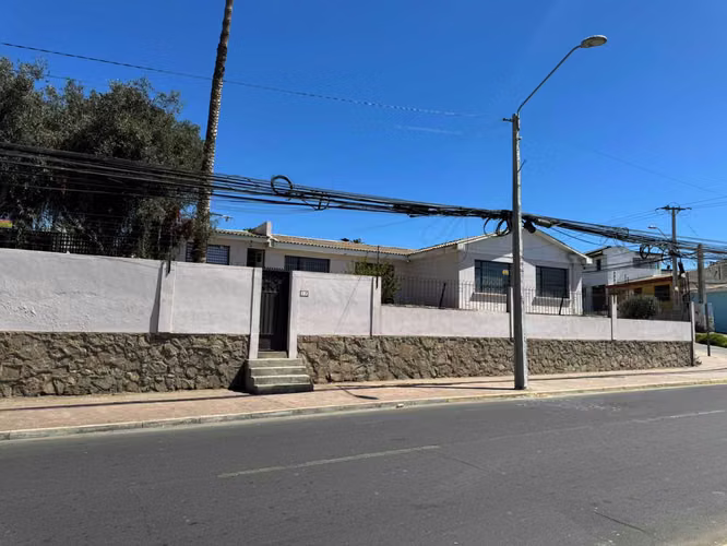ARRIENDO CASA USO COMERCIAL (153374)