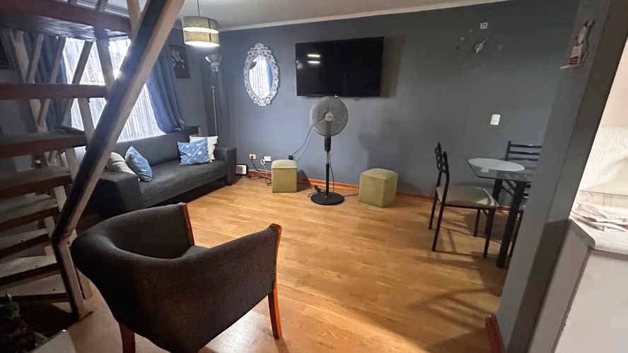Casa 2 Pisos, 3D,2B, Estacionam, micro barrio (153370)