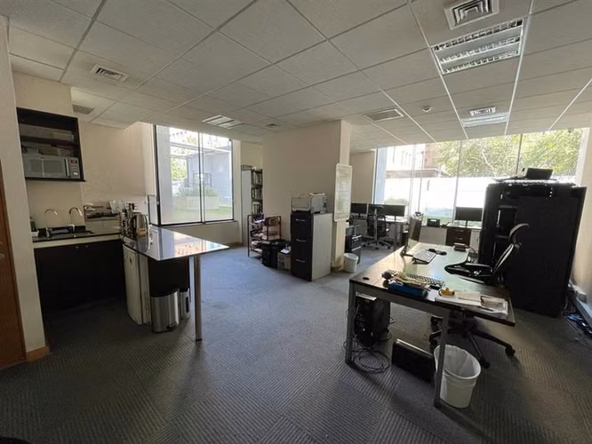 Oficina en arriendo en Las Condes