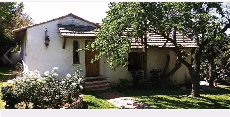 HERMOSA CASA EN EL SECTOR SEGURO Y EXELENTE CONECTIVIDAD