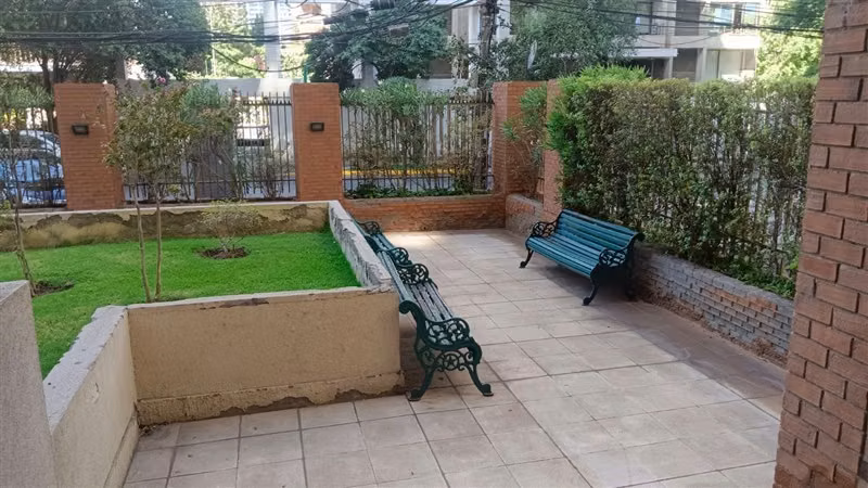 Departamento en venta 2 dorm, Estac. y Bodega Avda.Irarraza - Imagen 17