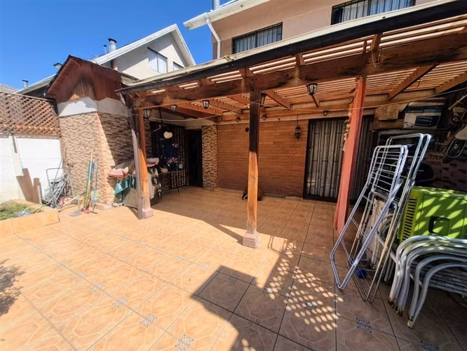 Casa en venta de 5 dorm. y 4 baños en La Florida - Imagen 12