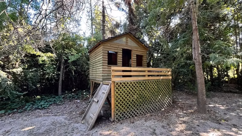 Casa en arriendo de 4 dorm.3bñ, piscina en Calera de Tango