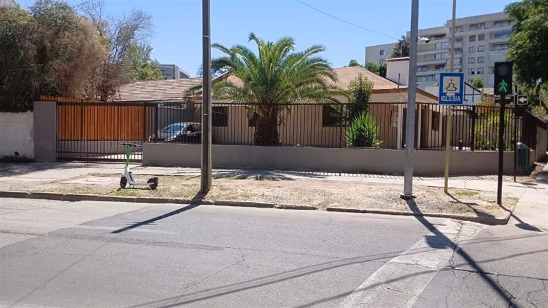 Casa en venta de 3 dorm. en Las Condes