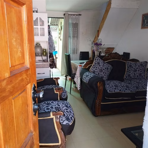 Casa en venta de 2 dorm. en Maipú
