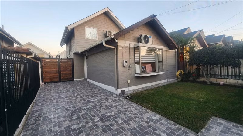 Casa en venta de 3 dorm. en Villa Alemana