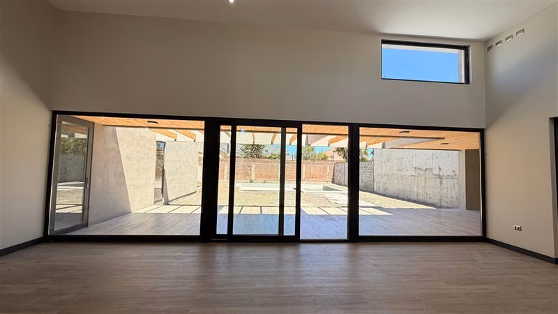 Casa en venta de 4 dorm. en Chillán con piscina - Imagen 31