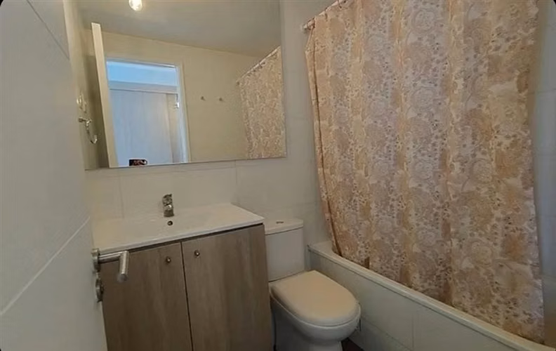 Se vende departamento en condominio en La Florida (2D-2B)