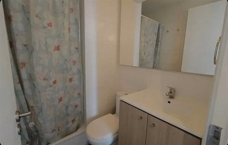 Se vende departamento en condominio en La Florida (2D-2B)
