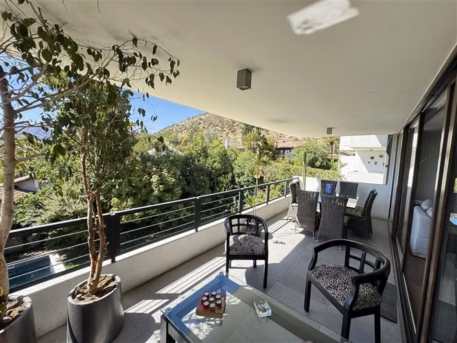 Exclusivo Departamento en venta de 3 dorm. en Las Condes