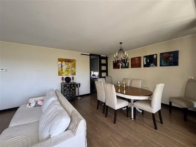 Exclusivo Departamento en venta de 3 dorm. en Las Condes