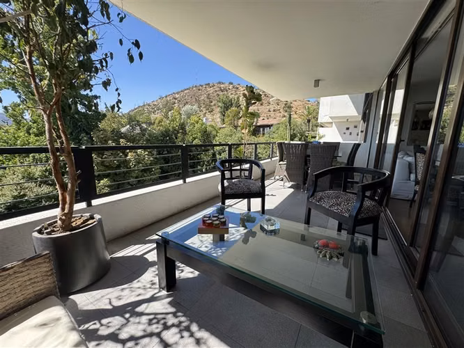 Exclusivo Departamento en venta de 3 dorm. en Las Condes
