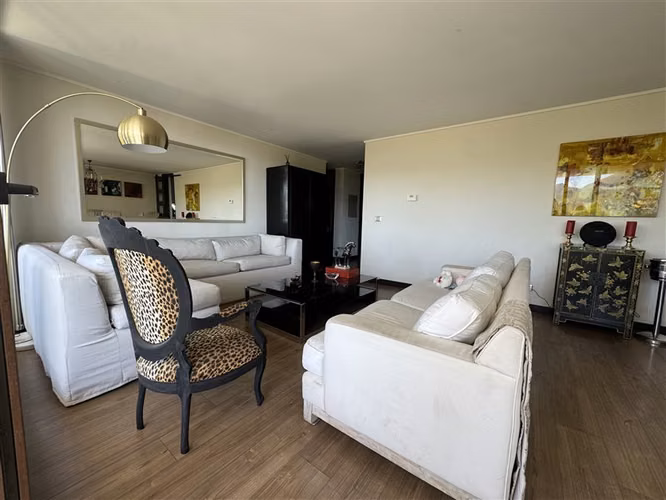 Exclusivo Departamento en venta de 3 dorm. en Las Condes