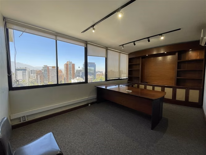 Oficina en arriendo en Providencia