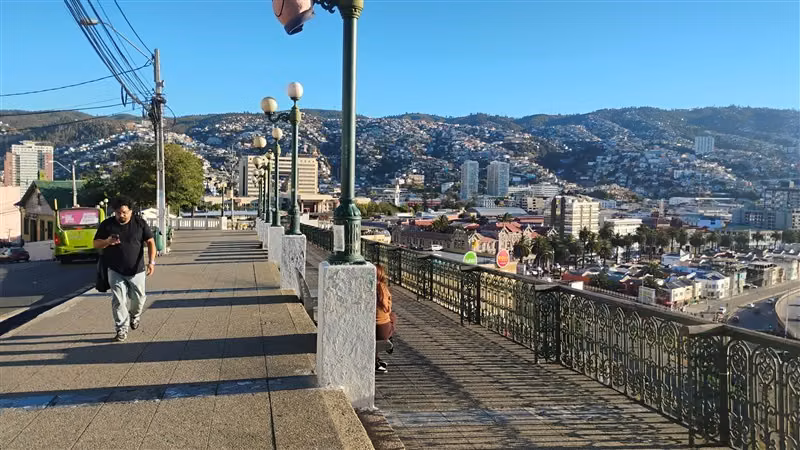 HERMOSO LOFT EN VENTA Edif Mirador Barón, Valparaíso