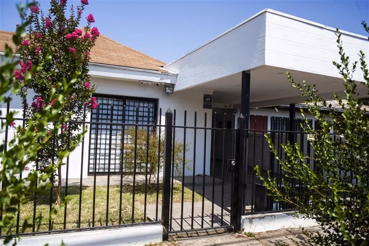 CASA EN VENTA Loteo Prosperidad, Talca - Remodelada + Dúplex