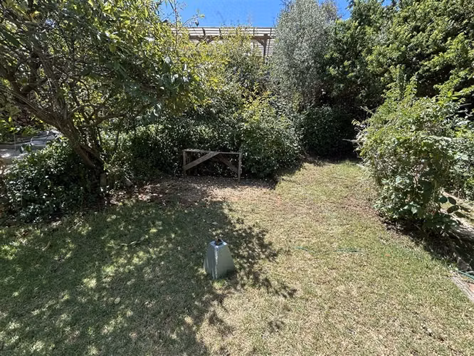 Se vende casa en Martín de Salvatierra.