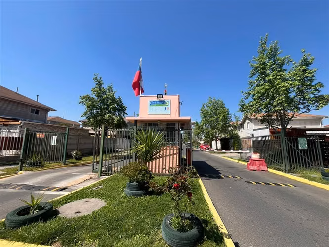 Casa en venta de 3 dorm. en Puente Alto