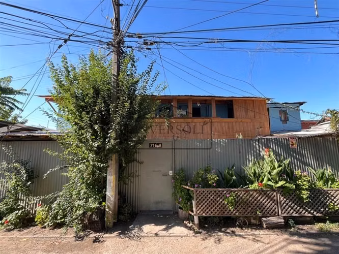Casa en venta de 7 dorm. en La Reina