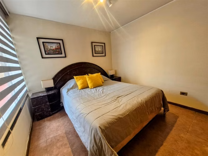 Departamento en venta de 5 dorm. con 2 estac en Viña del Mar