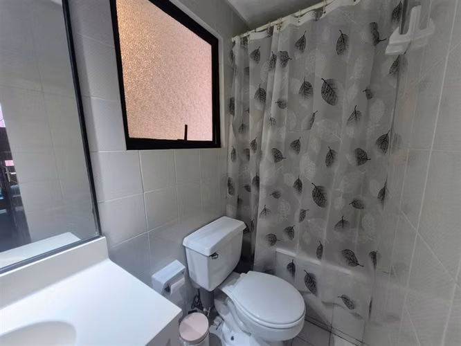 Departamento en venta de 5 dorm. con 2 estac en Viña del Mar