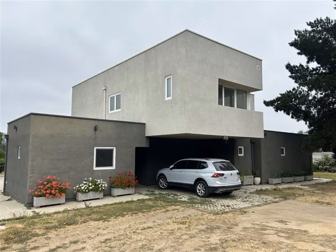 Casa en venta de 4 dorm. en Quilpué