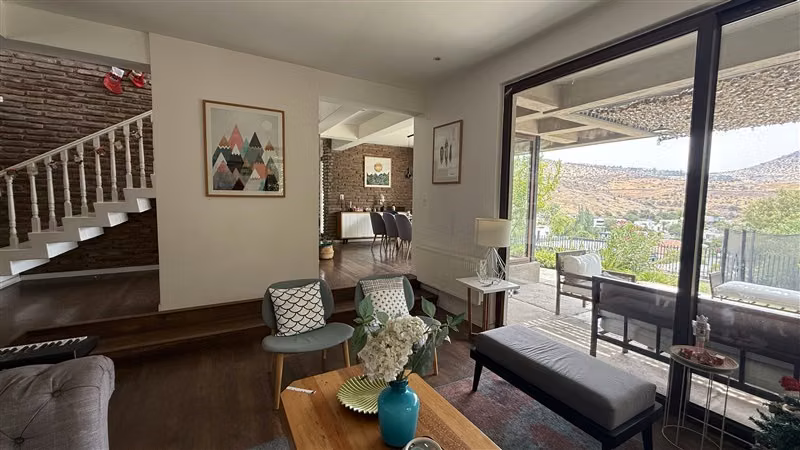 Casa en venta de 3 dorm. en Colina