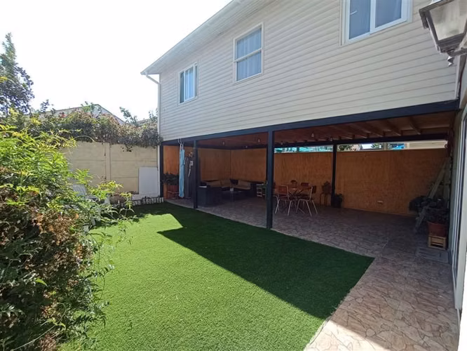 Casa en Venta en Buín