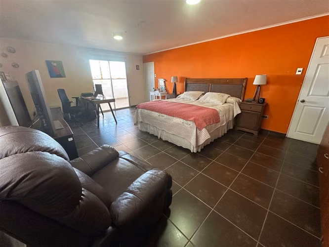Se vende casa condominio 4 dorm 3baños y 1 estacionamiento