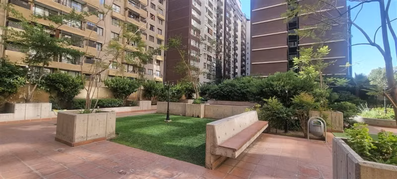Depto en venta de 2 dorm 2 baños + bodega en Santiago - Imagen 14