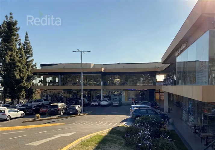Local comercial 1er Piso 103,8m2 San Carlos de Apoquindo