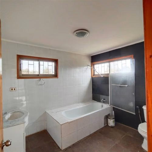 Casa en arriendo de 4 dorm. en Olmué