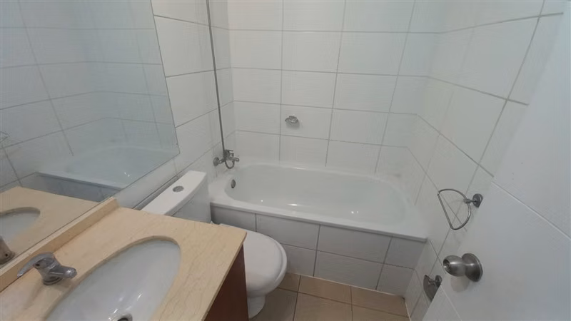 Se Vende en calle Carmen 2D-2B