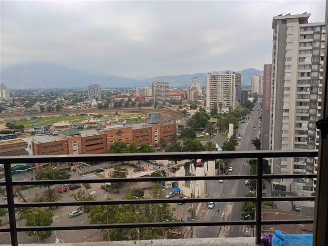 Venta cómodo depto duplex 1 dorm. cerca metro Pza Chacabucoo