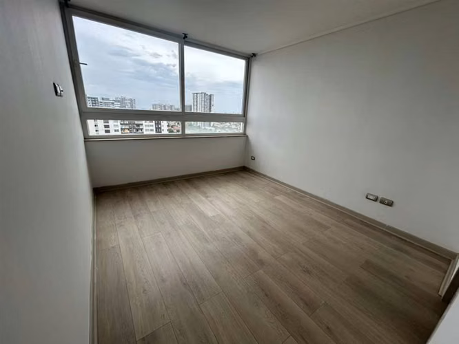 Departamento en arriendo de 2 dorm. en La Cisterna