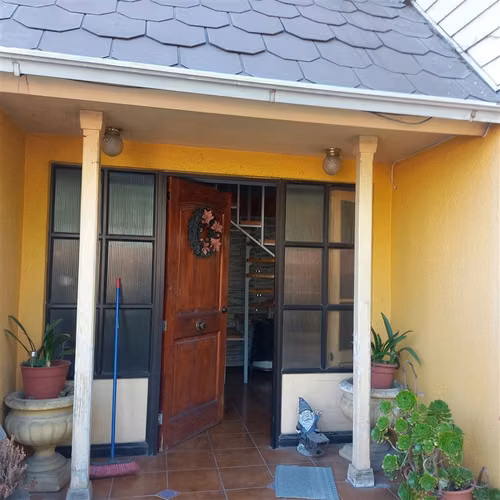 Venta de linda casa 5 dormitorios La Florida