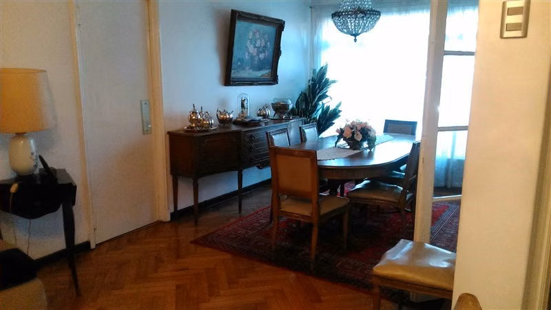 Casa en venta de 3 dorm. en Providencia - Imagen 2