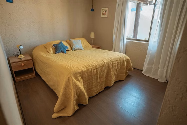 Se arriendan 2 casas a orilla del Lago Rapel, en condominio.