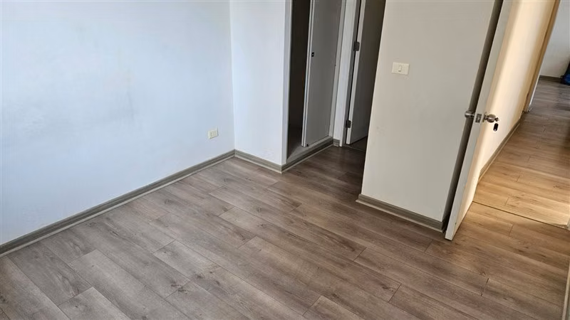 Departamento en venta de 3 dorm. Jardines del Valle