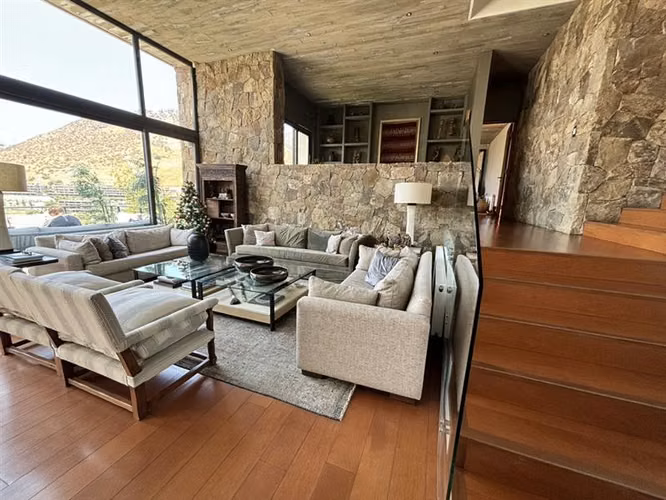 Casa en Venta en Lo Barnechea - Imagen 4