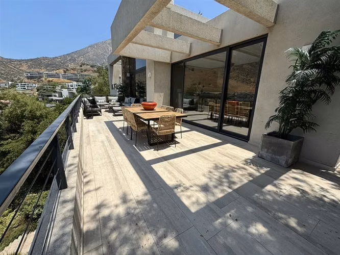 Casa en Venta en Lo Barnechea