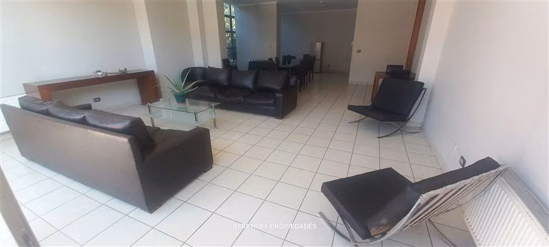 Depto en venta de 1 dorm. en Providencia a 2 cuadras metro