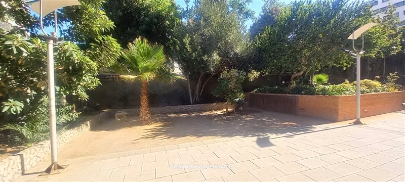 Depto en venta de 1 dorm. en Providencia a 2 cuadras metro