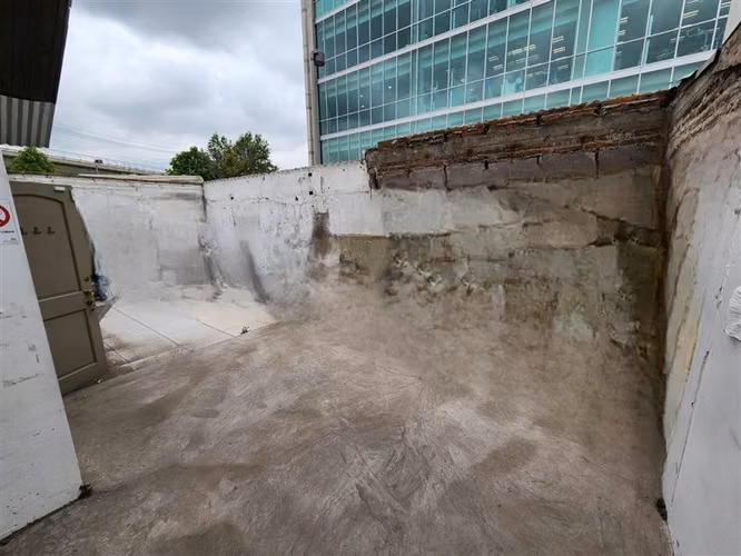 Casa en venta de 3 dorm. comercial en La Florida