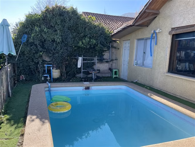 Casa en venta de 5 dorm. en Peñalolén