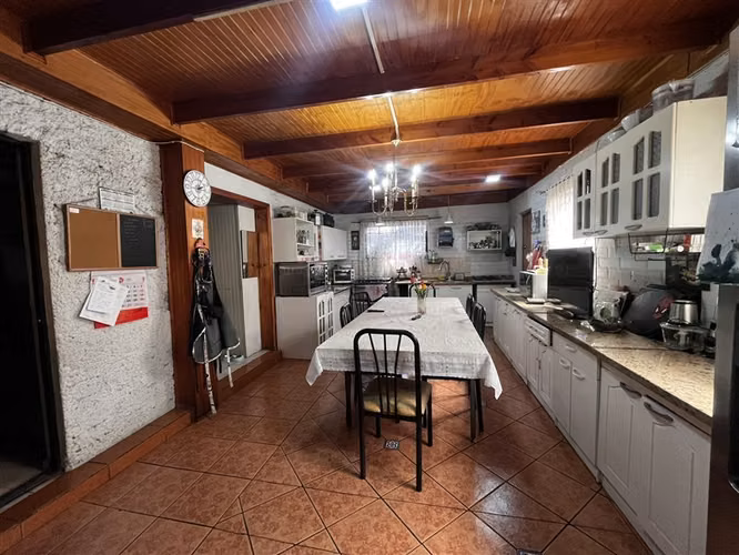 Casa en venta de 6 dorm 4 baños en Maipú