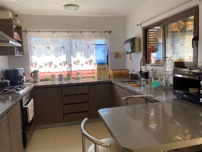 Casa en venta de 4 dorm. en La Serena