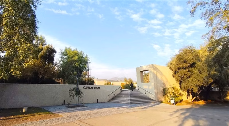 Sitio en venta en Brisas de Chicureo